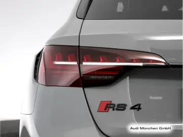 AUDI RS4 Avant tiptr. Sportabgas B&O Navi