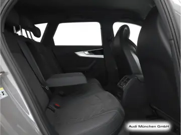 AUDI RS4 Avant tiptr. Sportabgas B&O Navi