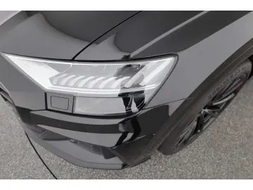 AUDI Q8 50 TDI quattro S line competition plus