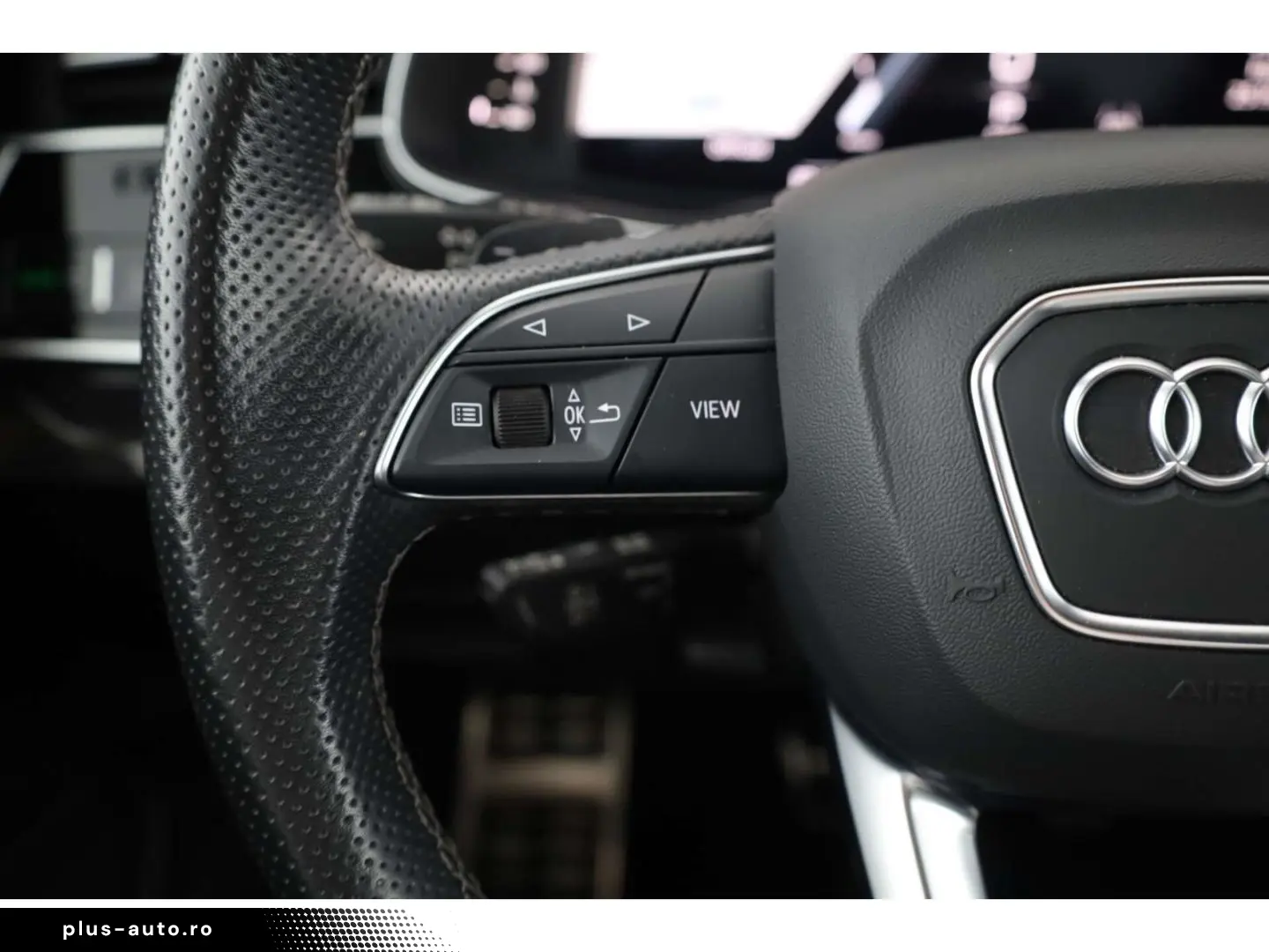 AUDI Q8 50 TDI quattro S line competition plus