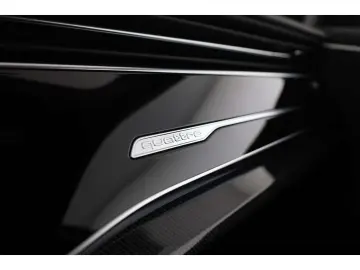 AUDI Q8 50 TDI quattro S line competition plus