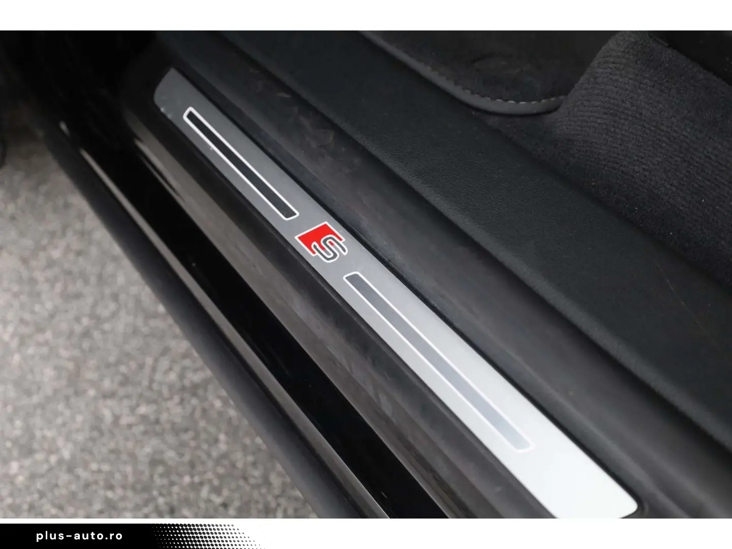 AUDI Q8 50 TDI quattro S line competition plus