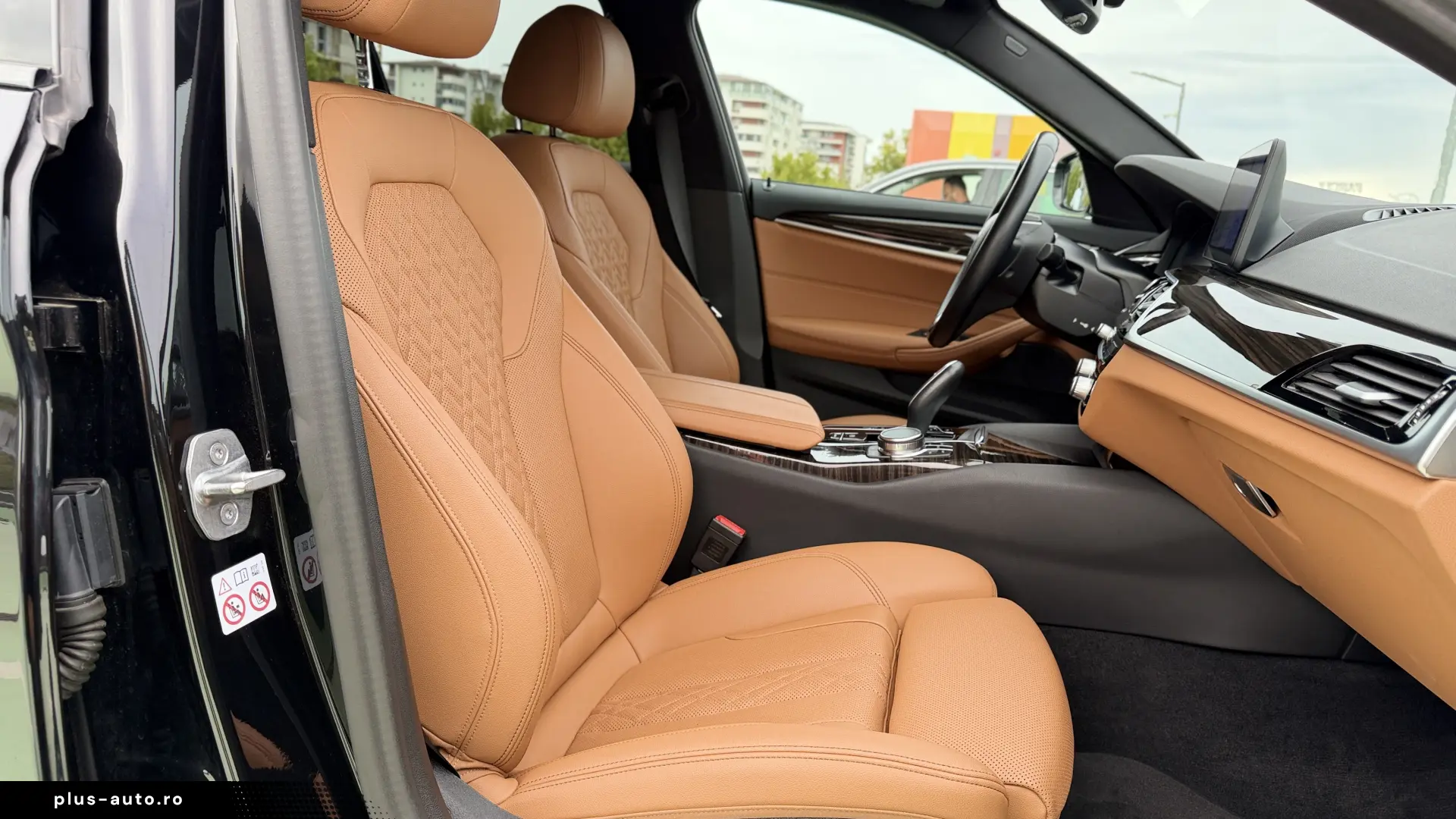 BMW 530e 2022 99.300km   TVA deductibil   Istoric verificat