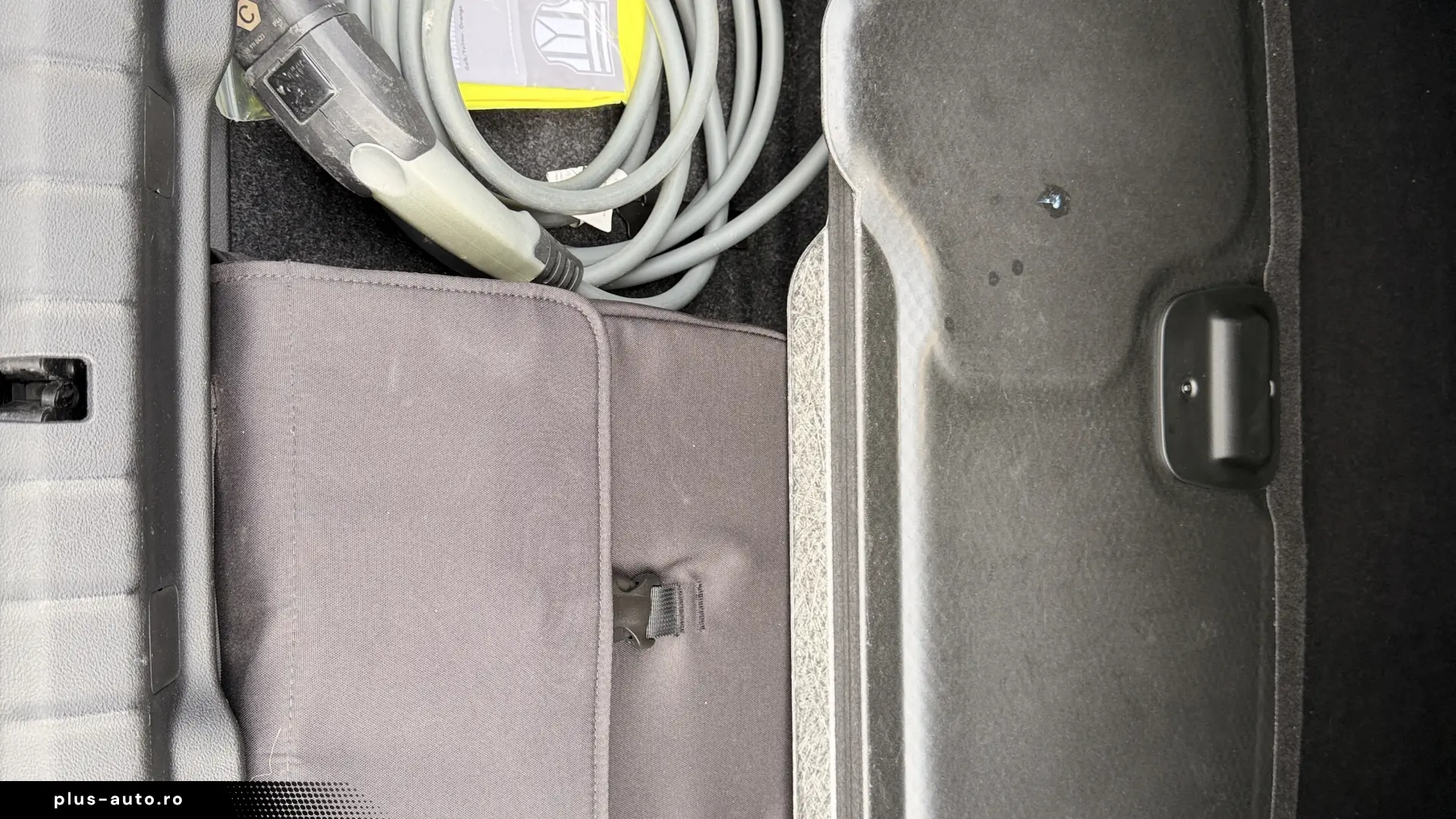 BMW 530e 2022 99.300km   TVA deductibil   Istoric verificat