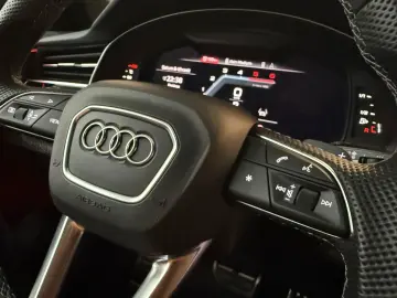 Audi Q8 50TDI Quattro Competition  Carbon
