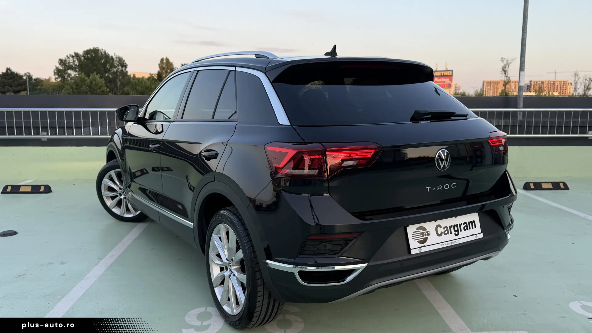 Volkswagen T-Roc 1.5 TSI 150CP DSG   TVA deductibil