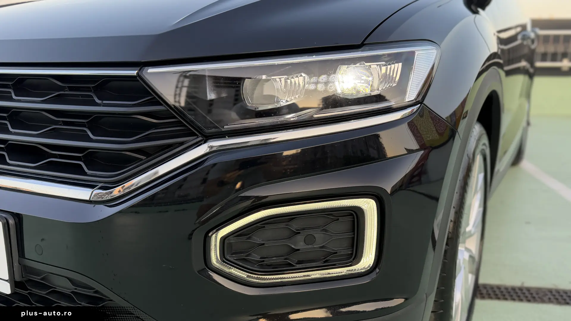 Volkswagen T-Roc 1.5 TSI 150CP DSG   TVA deductibil