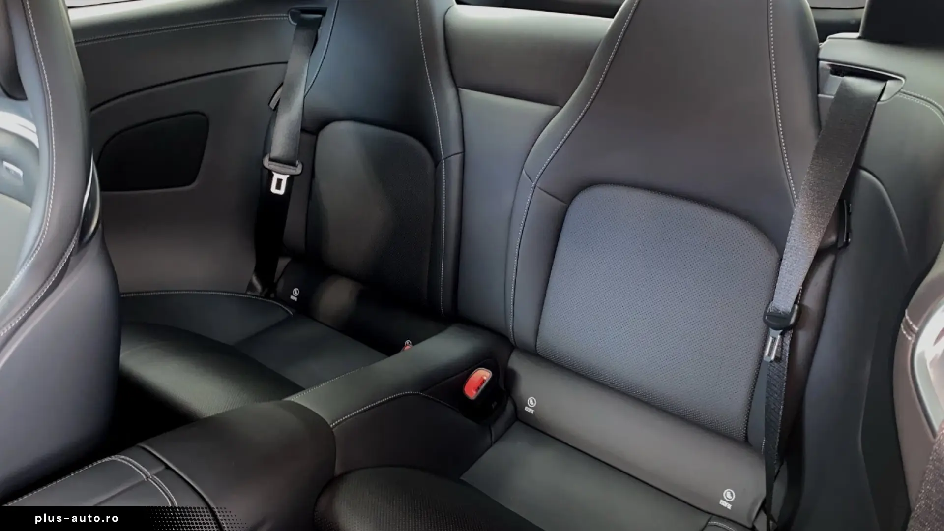 Mercedes-Benz AMG GT 43 4M AMG Performance Seat.