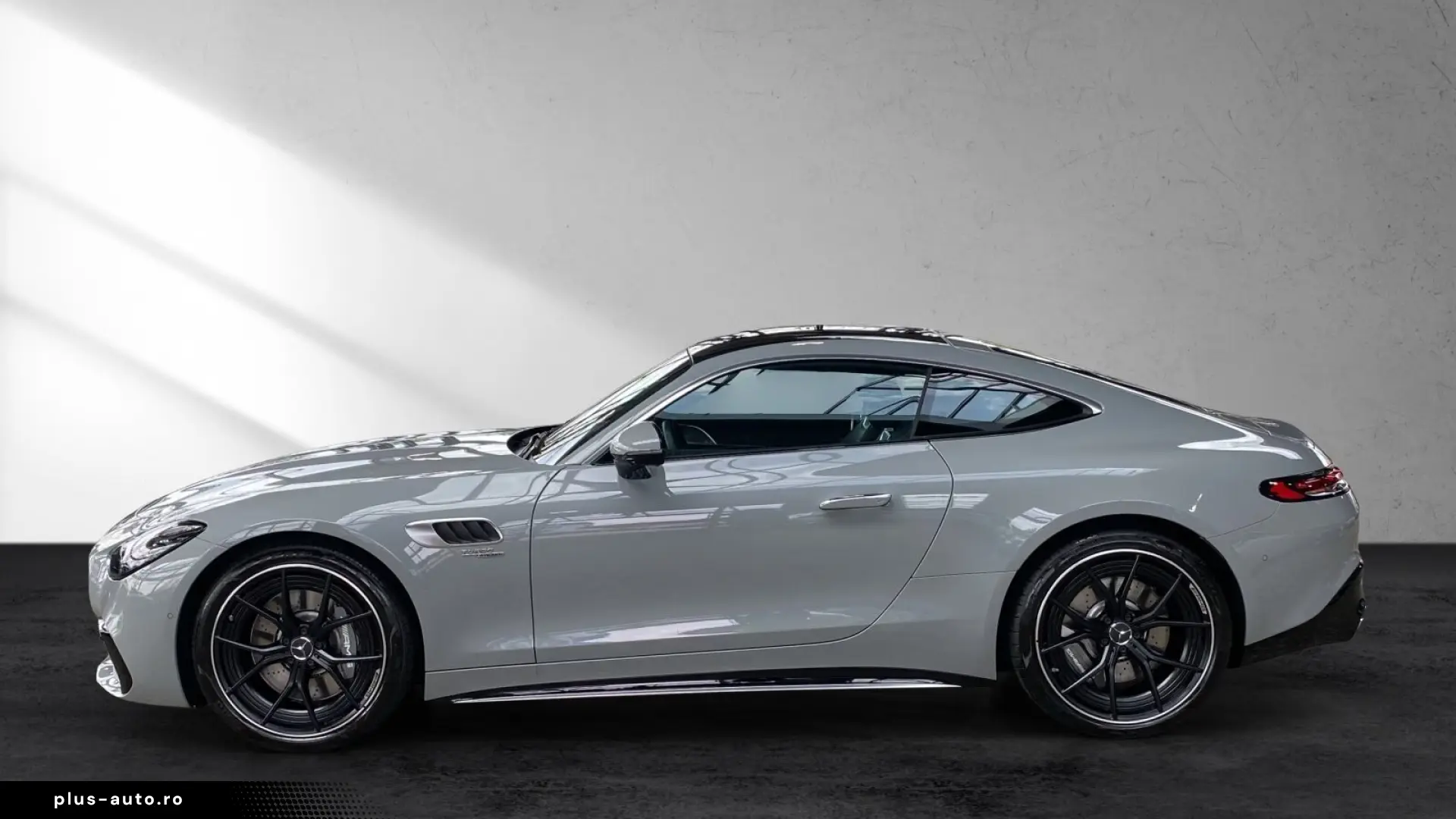 Mercedes-Benz Mercedes-AMG GT 43 Premium