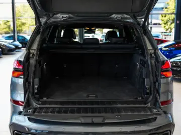 BMW X5 M60i xD M-SPORT-PRO SOFT-CLOSE