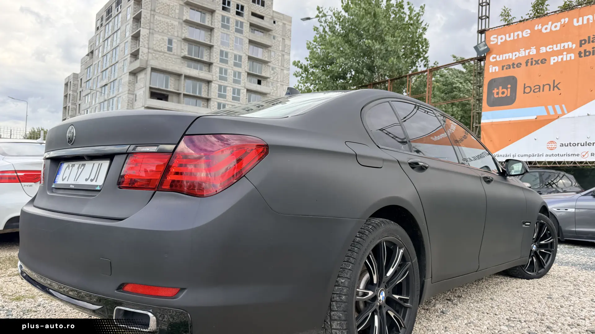 6000e avans si 5000e in rate direct la parc