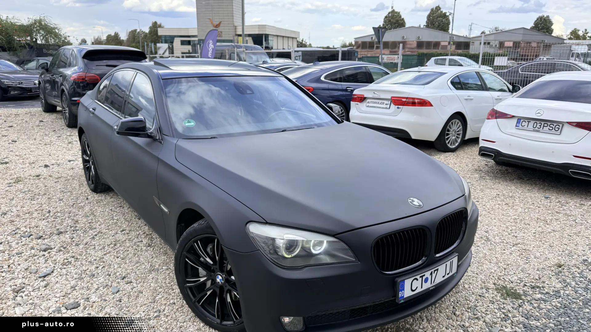 6000e avans si 5000e in rate direct la parc