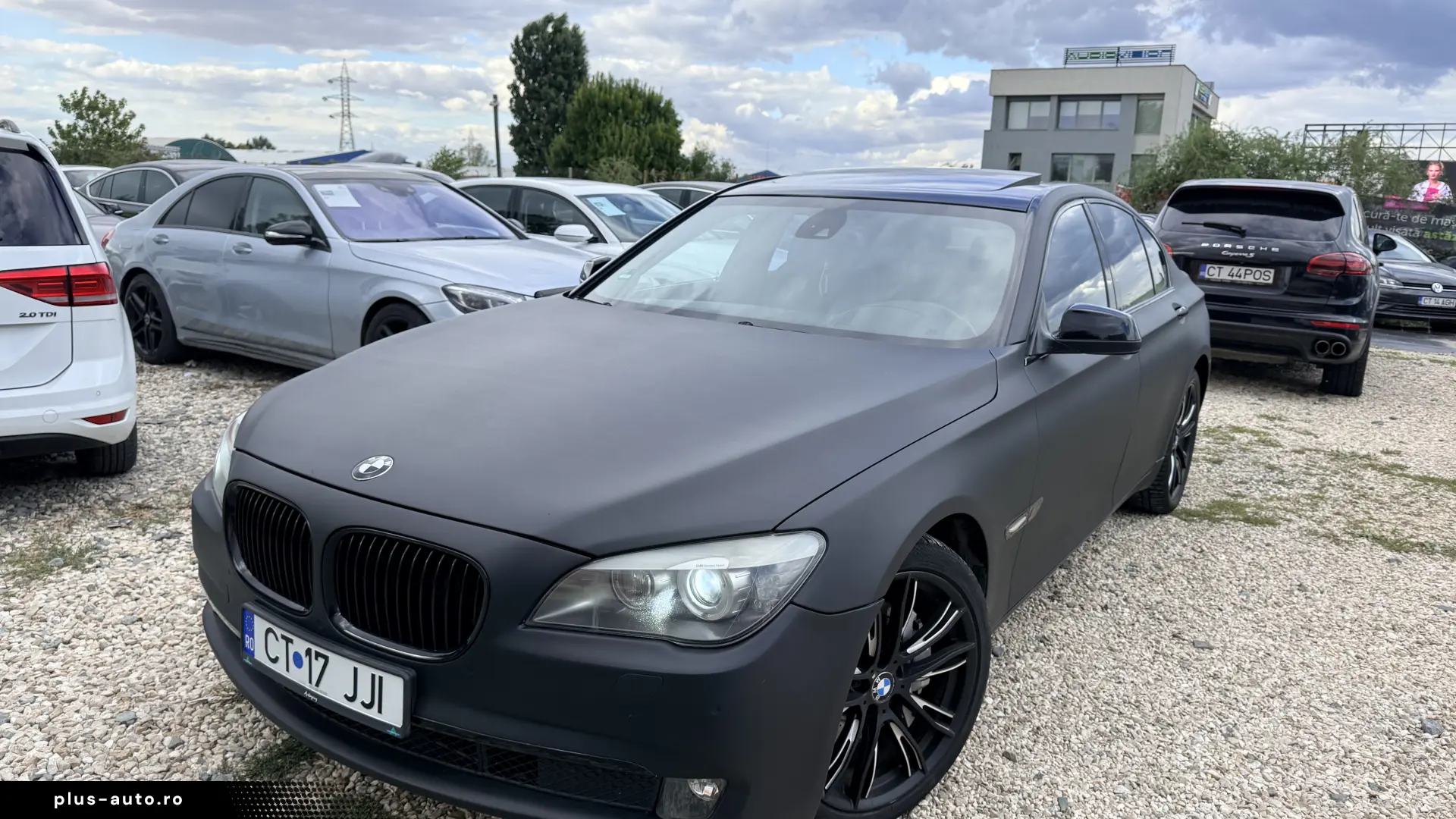 6000e avans si 5000e in rate direct la parc