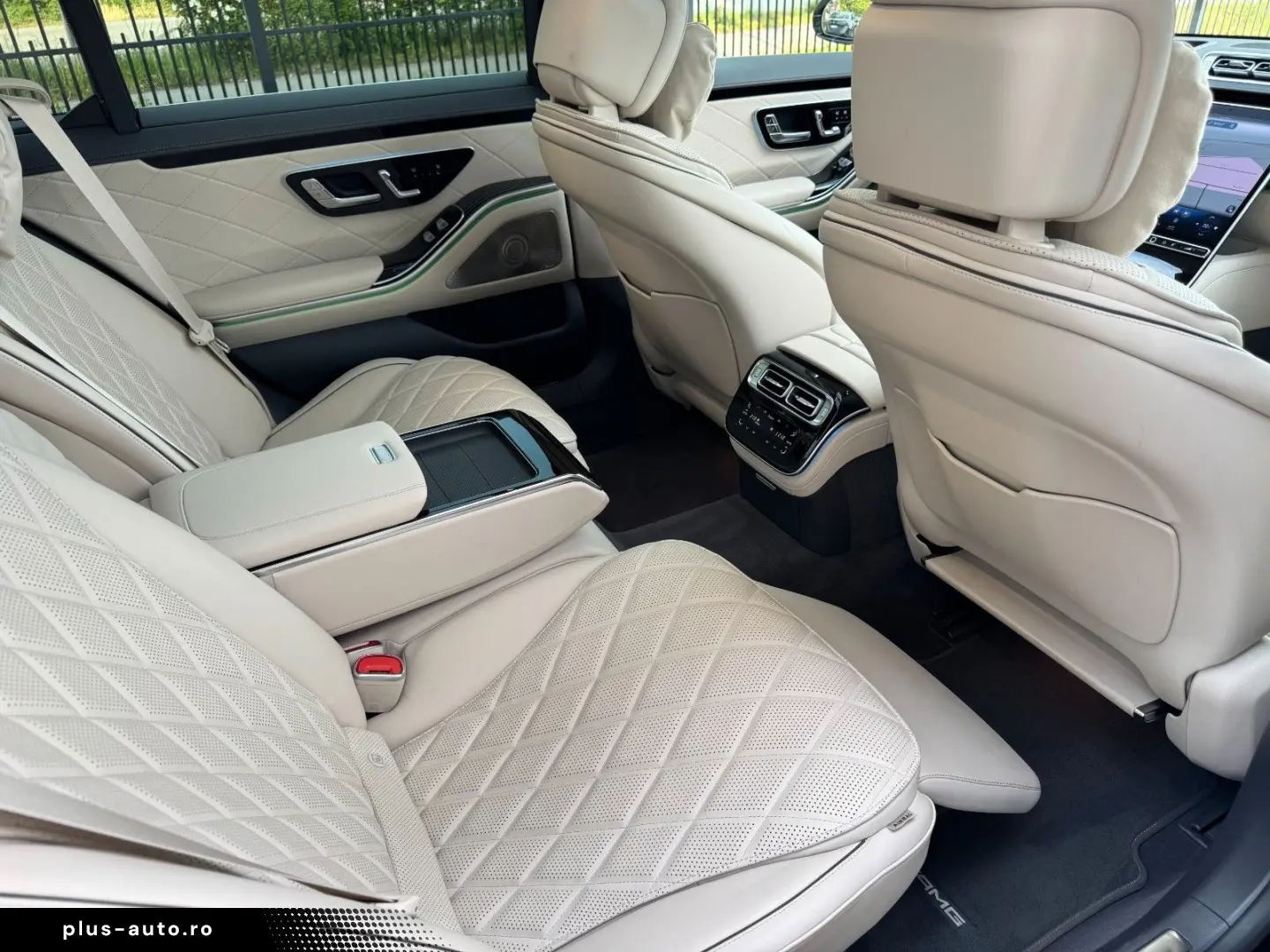 MERCEDES-BENZ S 450 d AMG 4Matic L Pano 360  Sitzbelüftung