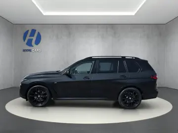 BMW X7 40 d xD M Sport PanoSky LED ACC 360  HUD StHz