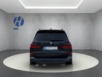 BMW X7 40 d xD M Sport PanoSky LED ACC 360  HUD StHz