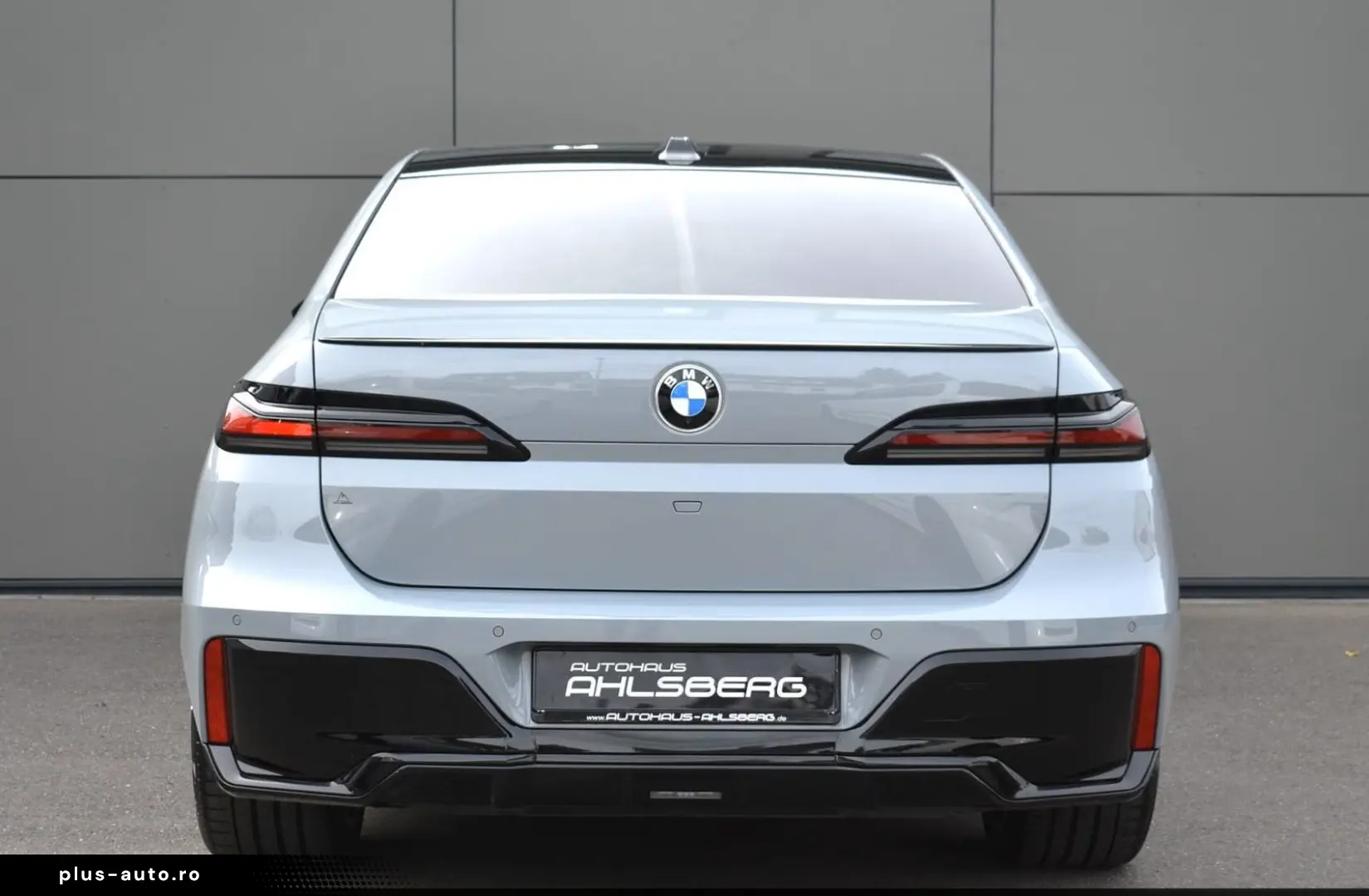 BMW 740 XD M SPORT SHADOW  LCI LUFT. STHZ B&W PANO A