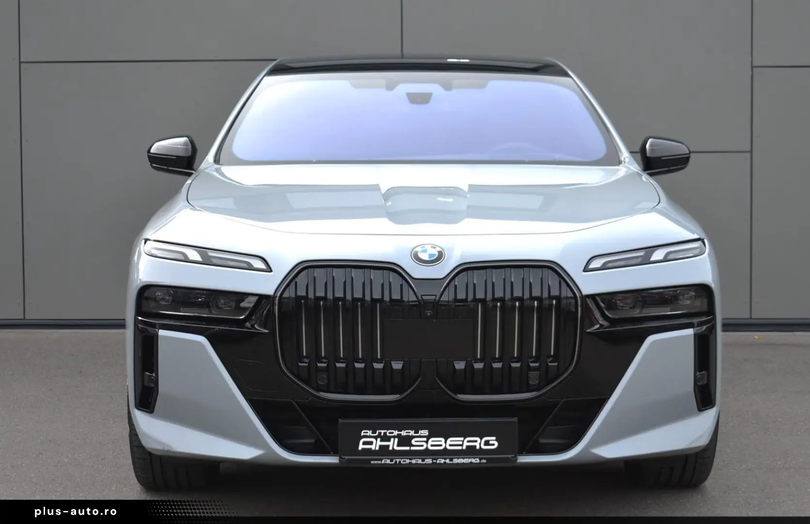 BMW 740 XD M SPORT SHADOW  LCI LUFT. STHZ B&W PANO A