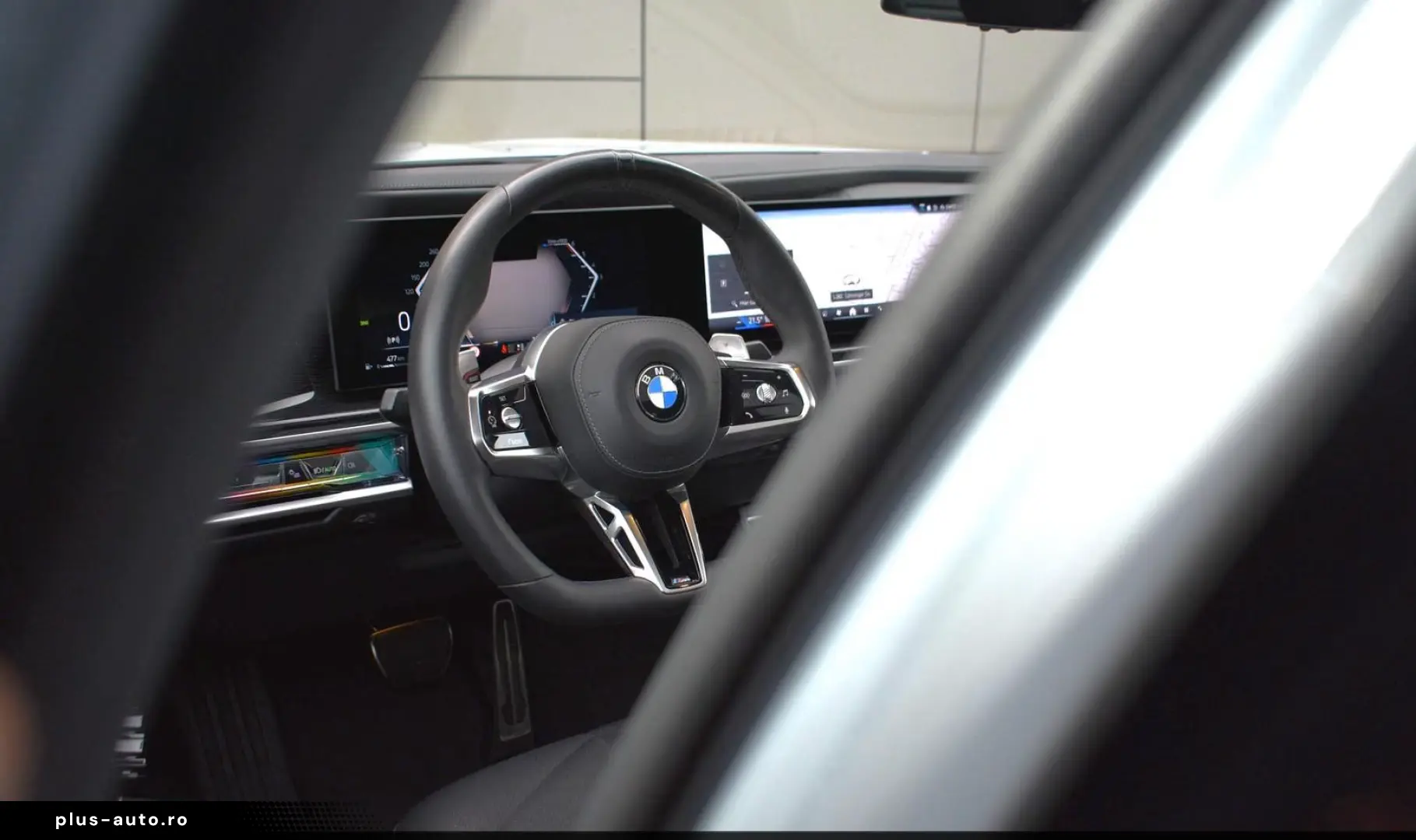 BMW 740 XD M SPORT SHADOW  LCI LUFT. STHZ B&W PANO A
