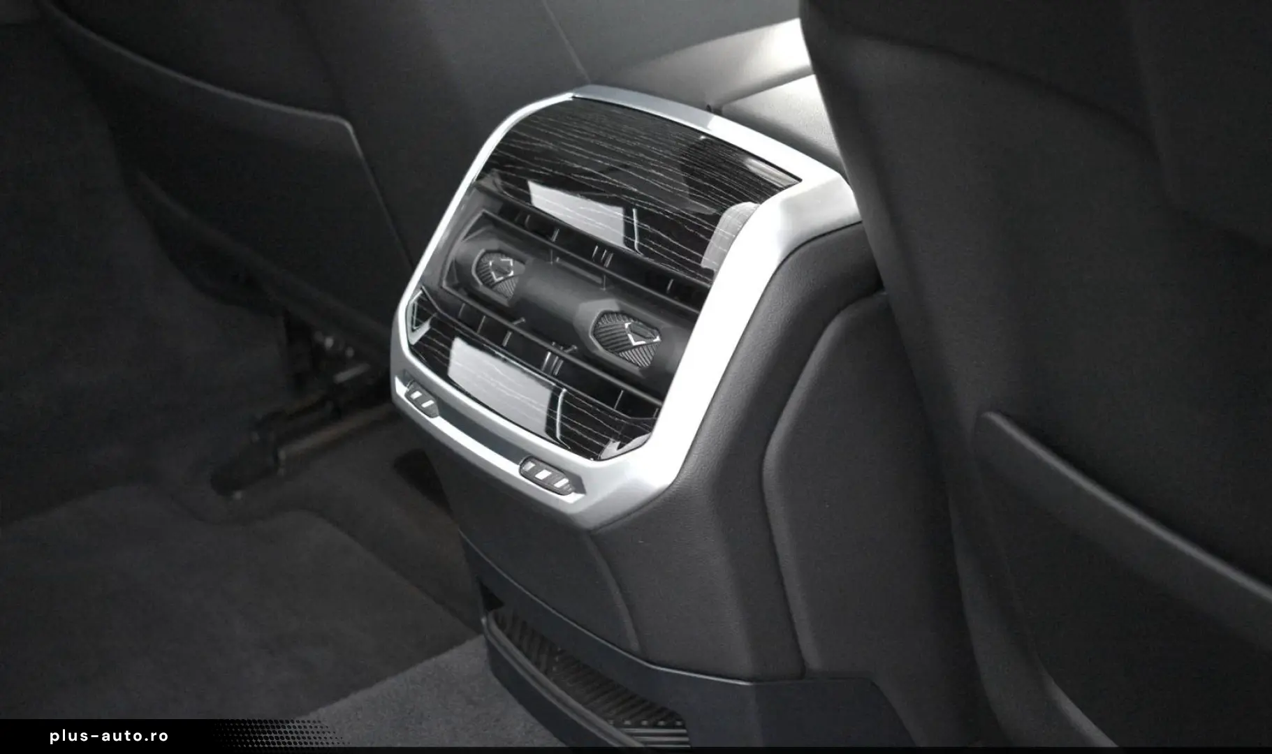 BMW 740 XD M SPORT SHADOW  LCI LUFT. STHZ B&W PANO A