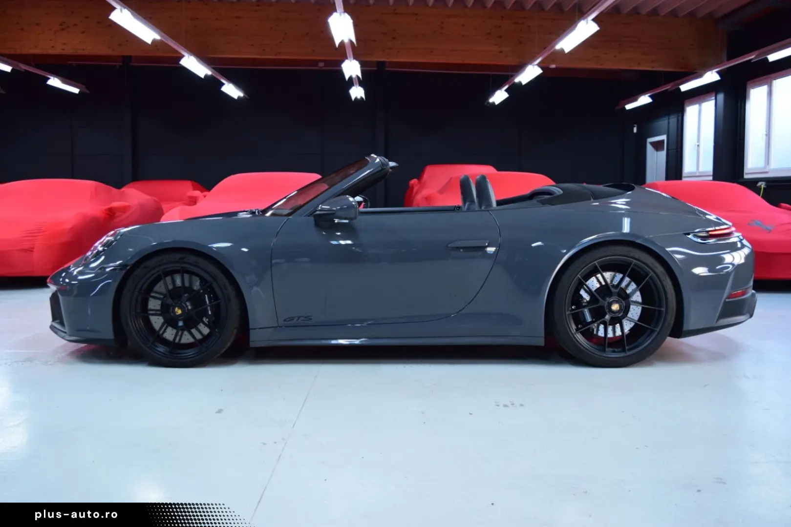 PORSCHE Carrera 4 GTS  Burmester  Sport Chrono Lift