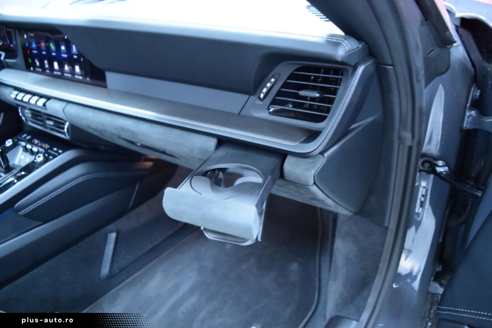 PORSCHE Carrera 4 GTS  Burmester  Sport Chrono Lift
