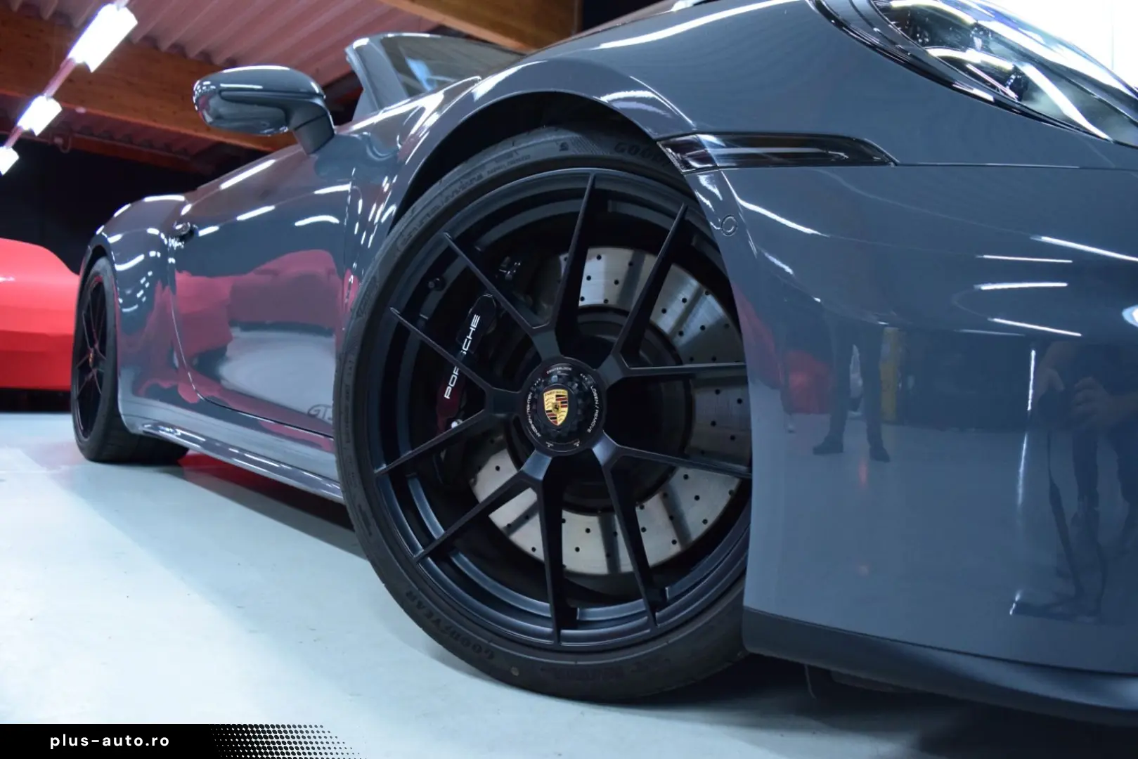 PORSCHE Carrera 4 GTS  Burmester  Sport Chrono Lift