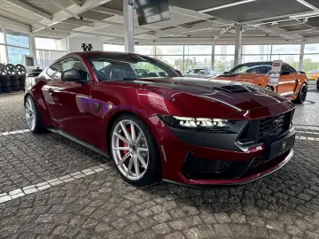 FORD Mustang 5.0 V8 DARK HORSE  20 Zoll   RECARO