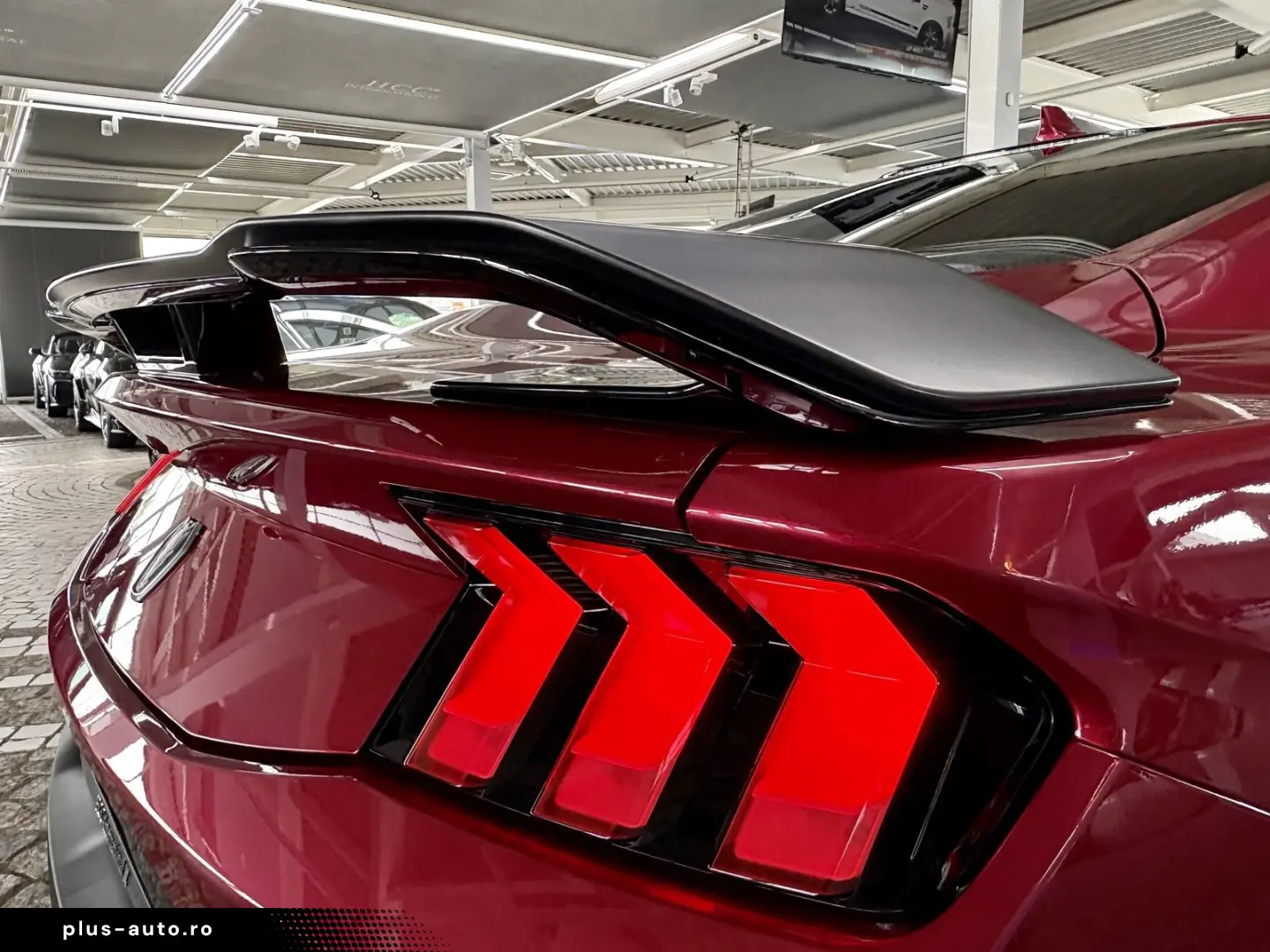 FORD Mustang 5.0 V8 DARK HORSE  20 Zoll   RECARO