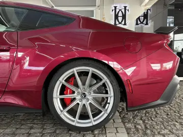 FORD Mustang 5.0 V8 DARK HORSE  20 Zoll   RECARO