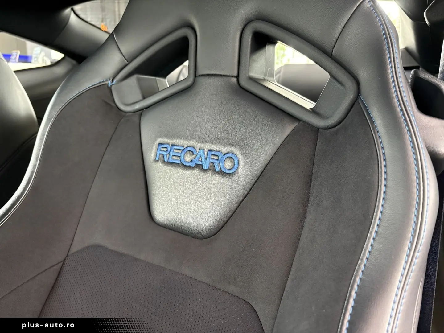 FORD Mustang 5.0 V8 DARK HORSE  20 Zoll   RECARO