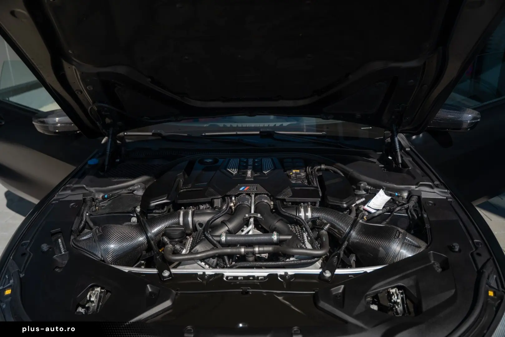 BMW M8 Coupe Competition Individual Eventuri Frozen