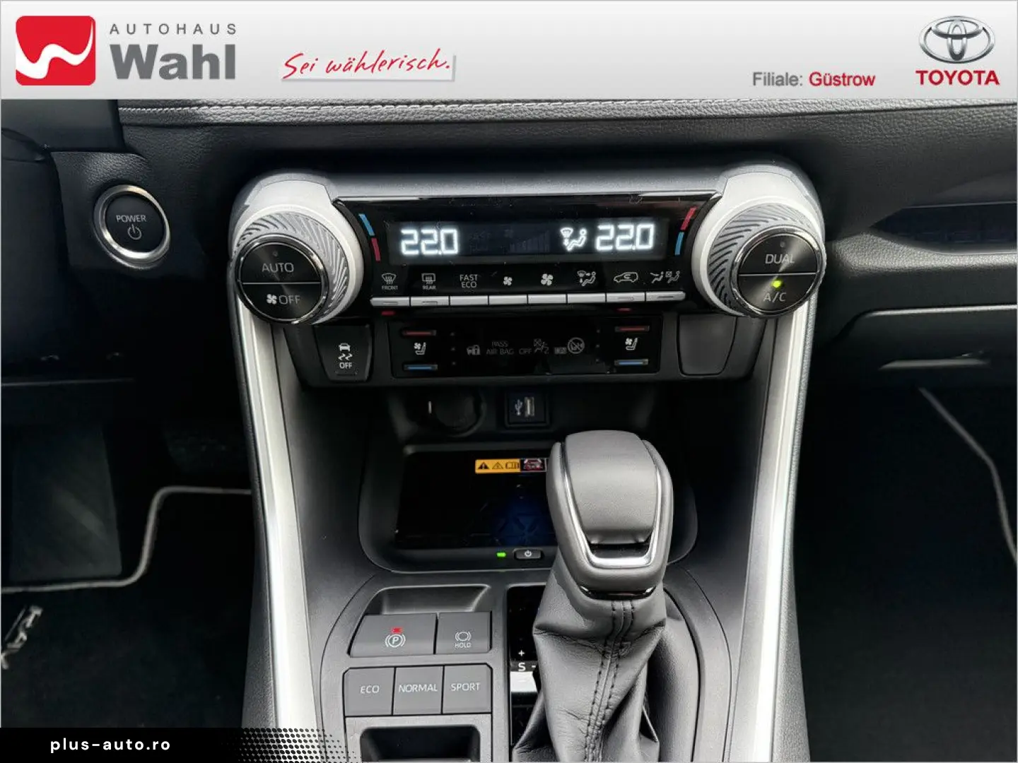 TOYOTA RAV4 2.5 Hybrid 4x2 Lounge SHZ NAVI ACC LED 360