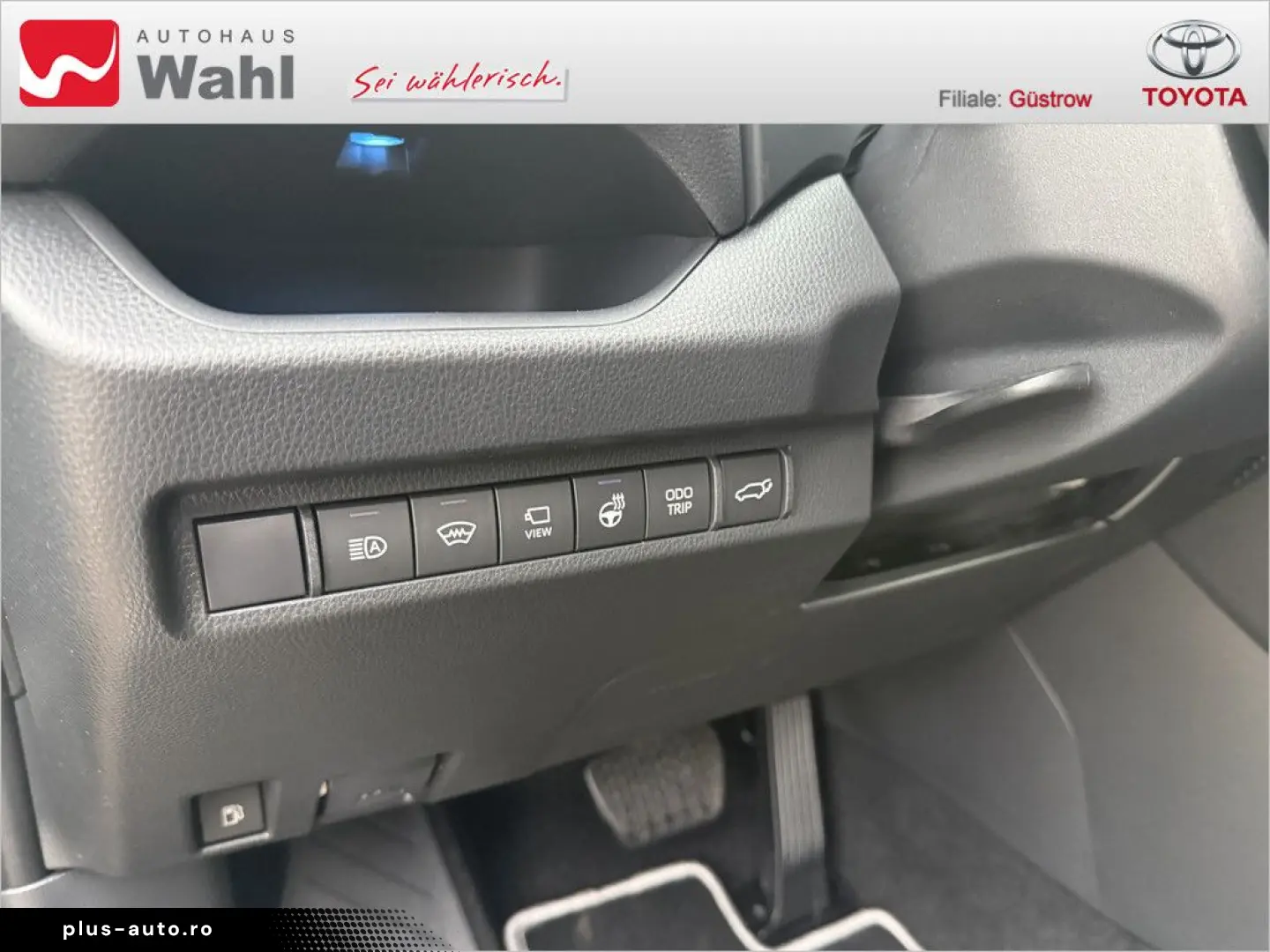 TOYOTA RAV4 2.5 Hybrid 4x2 Lounge SHZ NAVI ACC LED 360