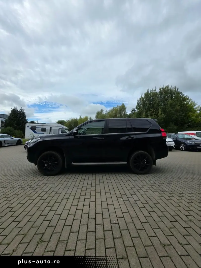 TOYOTA Land Cruiser Executive ACC DAB STANDH LED AHK