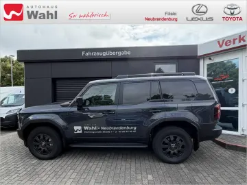 TOYOTA Land Cruiser 2.8 2 8 D-4D 151 kW AWD Executive