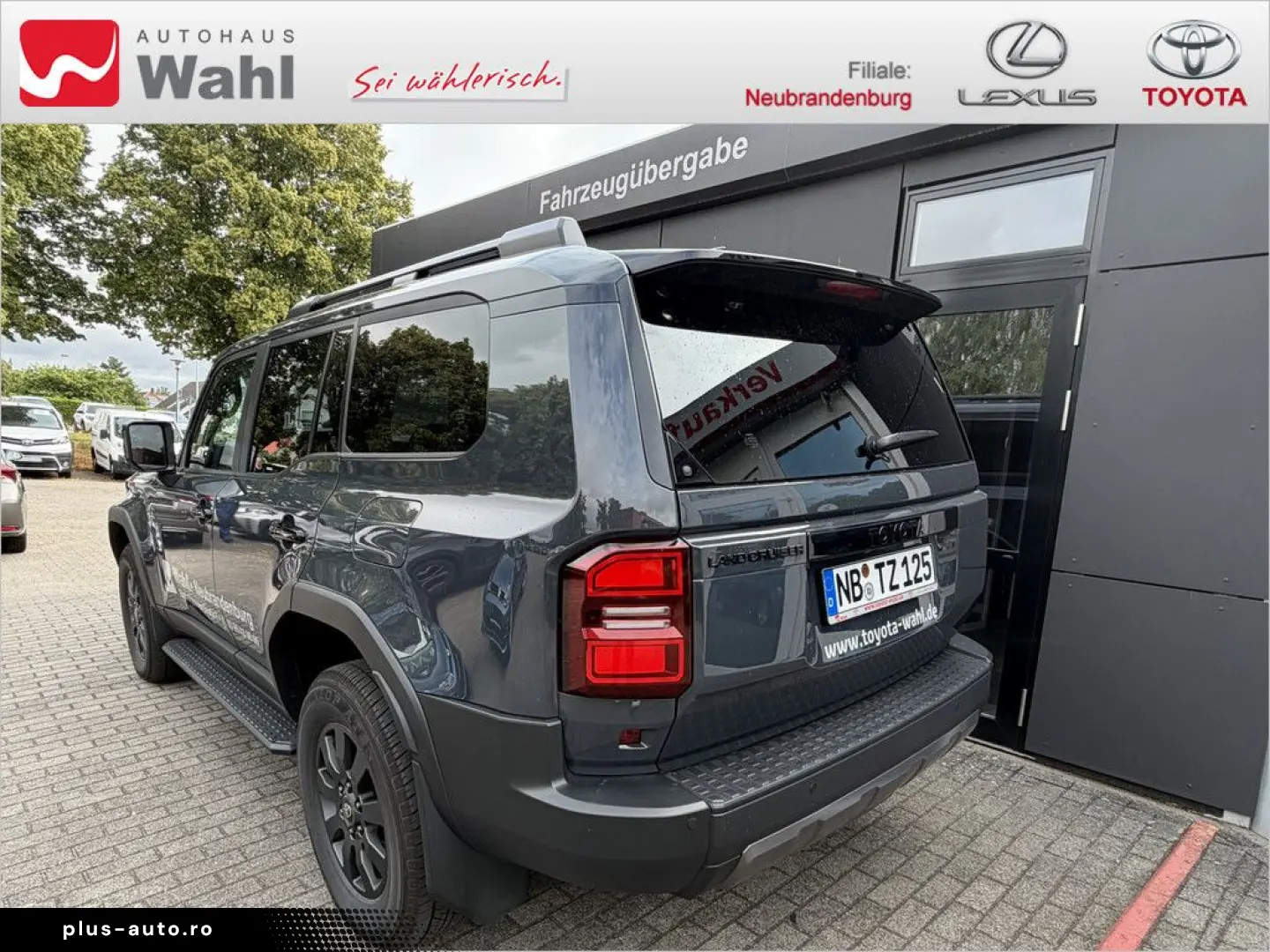 TOYOTA Land Cruiser 2.8 2 8 D-4D 151 kW AWD Executive
