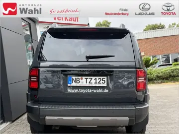 TOYOTA Land Cruiser 2.8 2 8 D-4D 151 kW AWD Executive