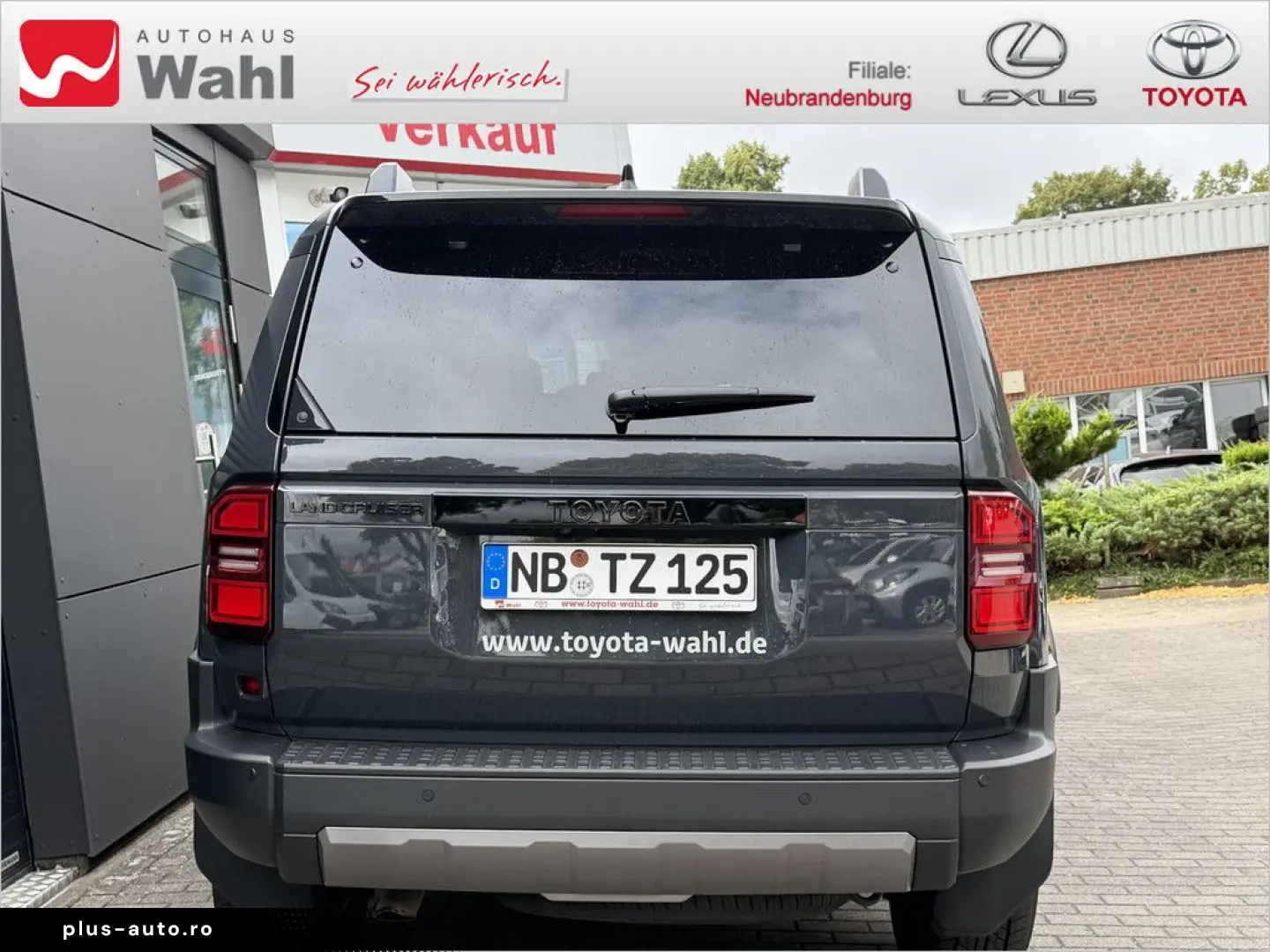 TOYOTA Land Cruiser 2.8 2 8 D-4D 151 kW AWD Executive