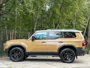 TOYOTA Land Cruiser 2.8 D-4D 4WD First Edition