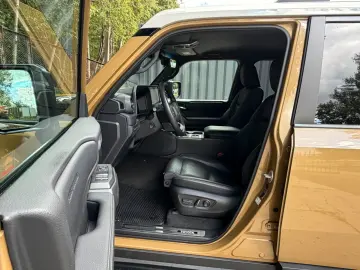 TOYOTA Land Cruiser 2.8 D-4D 4WD First Edition
