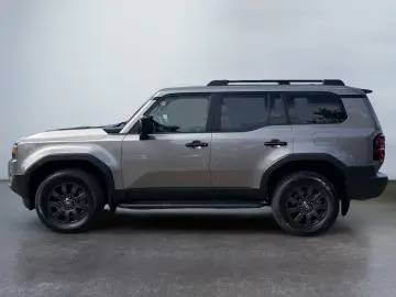 TOYOTA Land Cruiser 2.8 D-4D Executive  LED 360  AHK AC