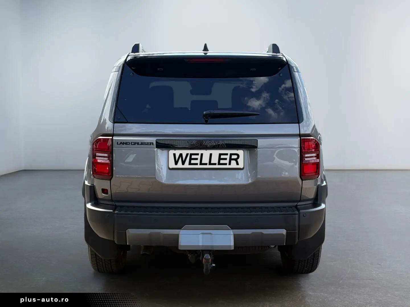 TOYOTA Land Cruiser 2.8 D-4D Executive  LED 360  AHK AC