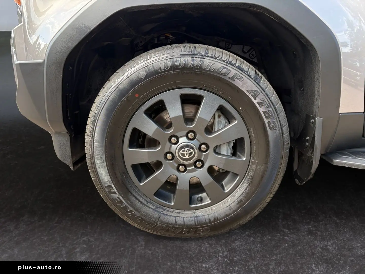 TOYOTA Land Cruiser 2.8 D-4D Executive  LED 360  AHK AC