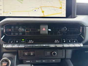 TOYOTA Land Cruiser 2.8 D-4D Executive  LED 360  AHK AC