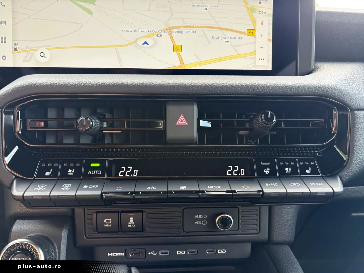 TOYOTA Land Cruiser 2.8 D-4D Executive  LED 360  AHK AC