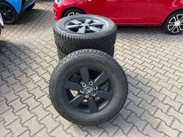 TOYOTA Land Cruiser 2.8 D-4D Executive  LED 360  AHK AC