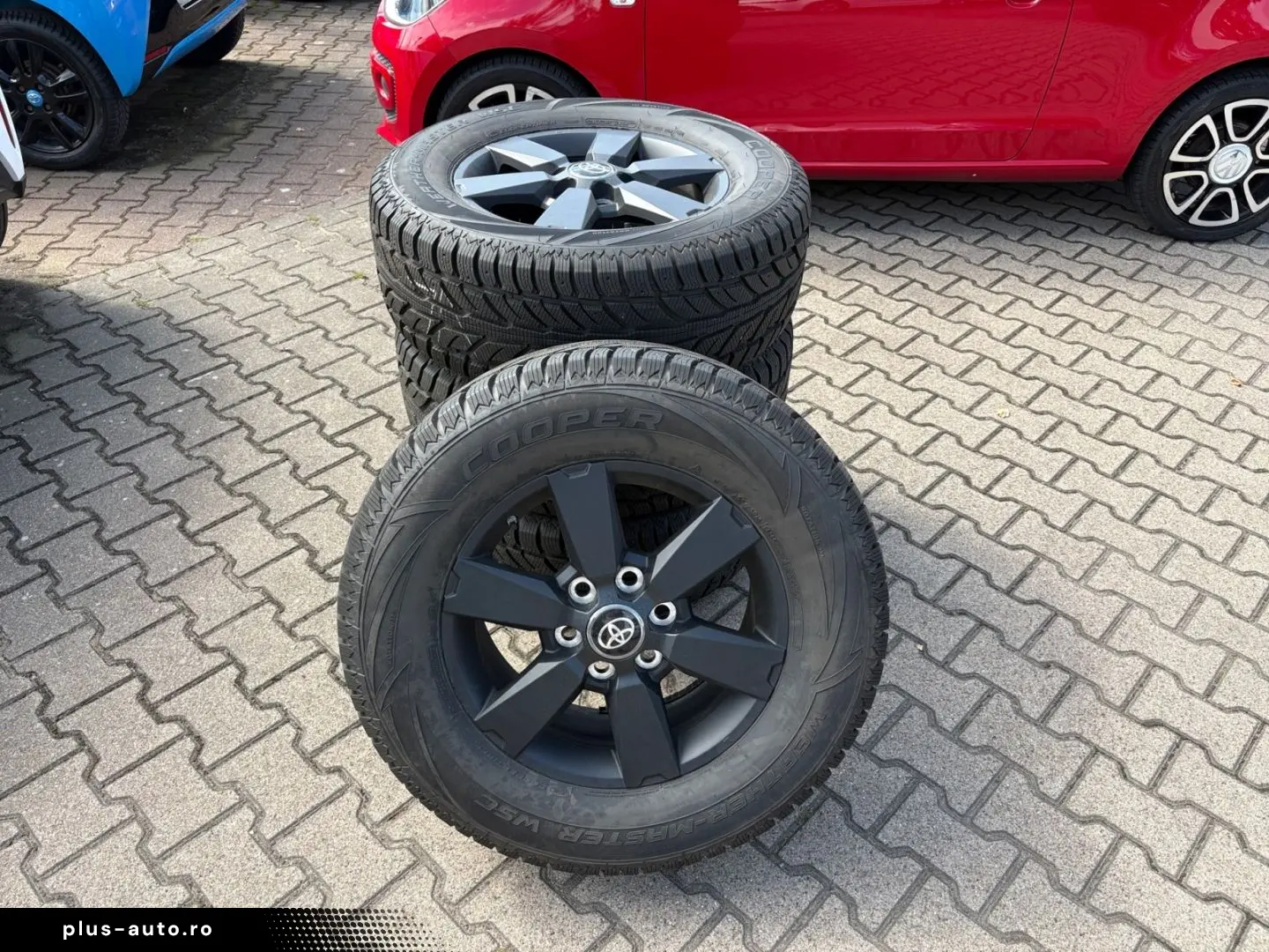 TOYOTA Land Cruiser 2.8 D-4D Executive  LED 360  AHK AC