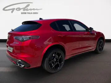 ALFA ROMEO Stelvio Quadrifoglio Q4   ROSSO ETNA   Harmann