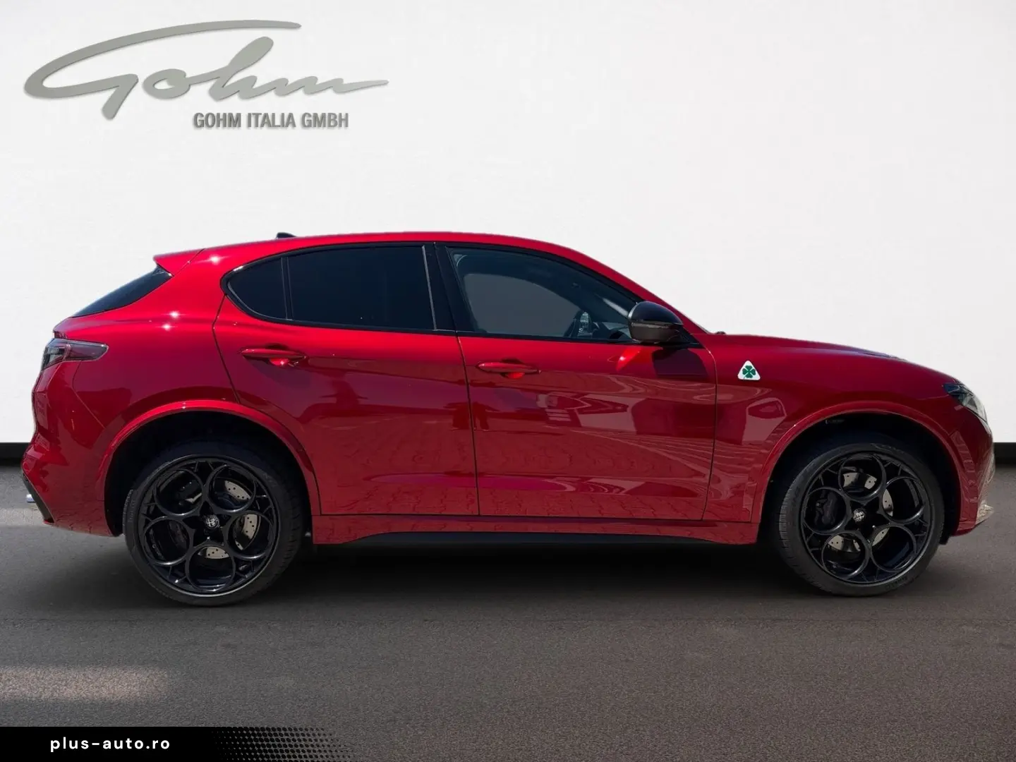 ALFA ROMEO Stelvio Quadrifoglio Q4   ROSSO ETNA   Harmann